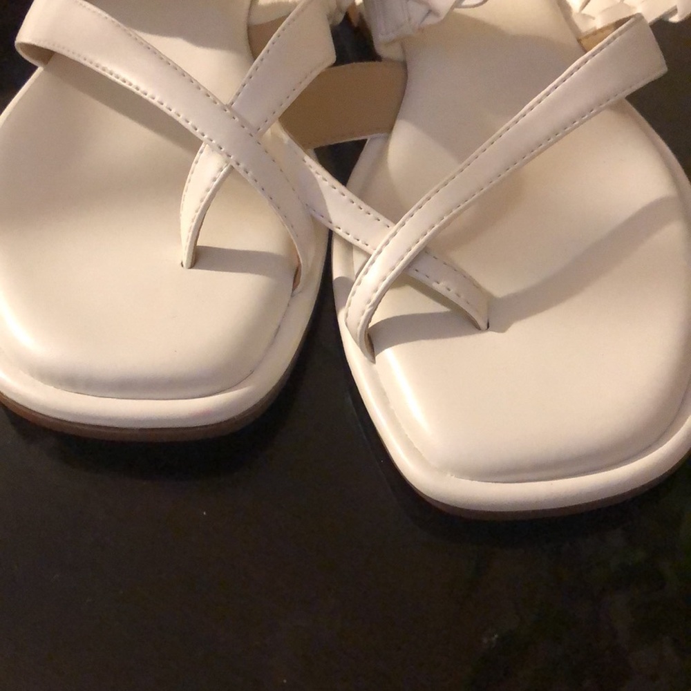 Sandals - Picture 6 of 6